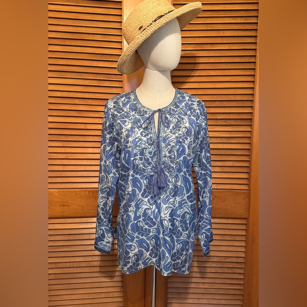 Blue Paisley Women's Tunic Size M